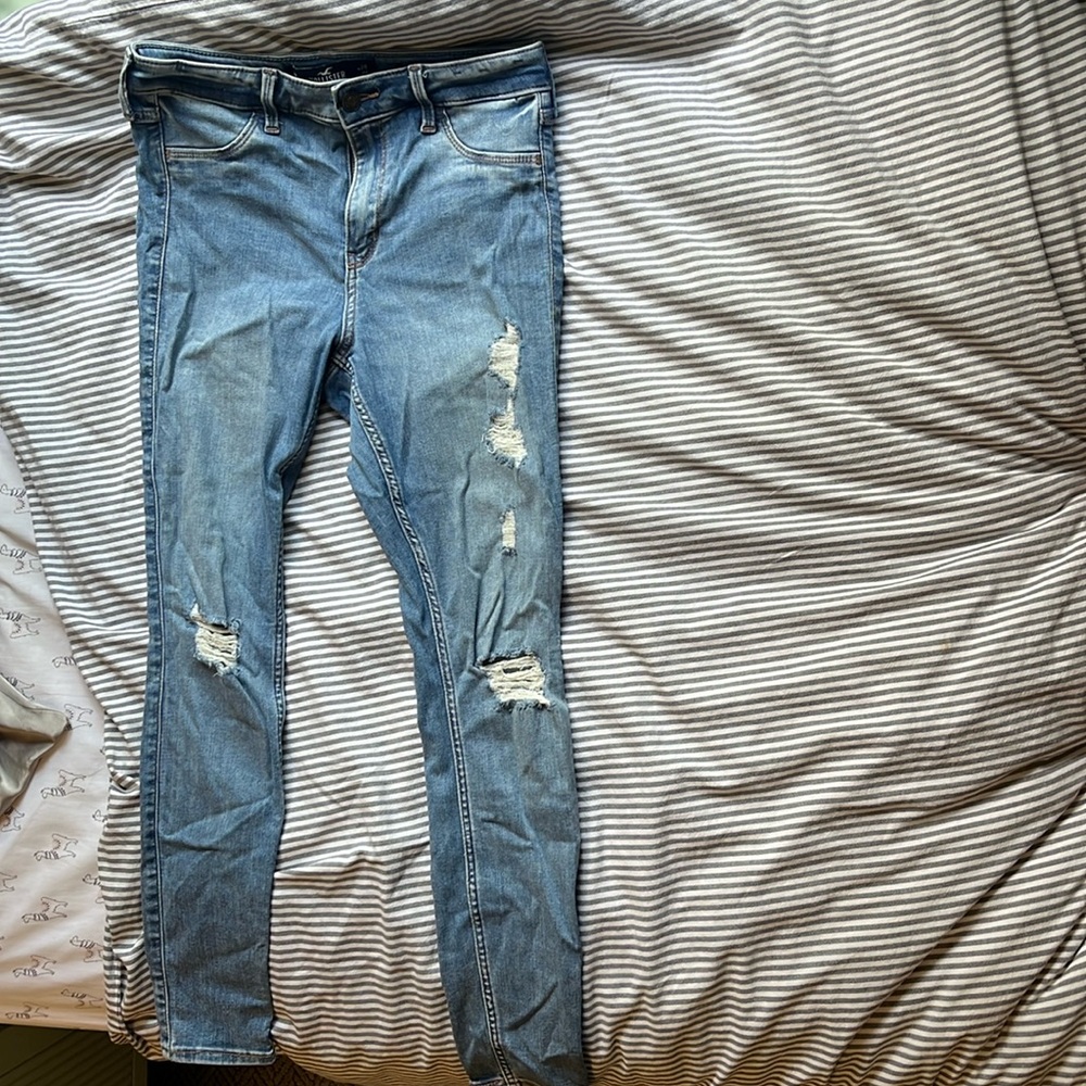 Hollister High Rise Crop Jean Legging